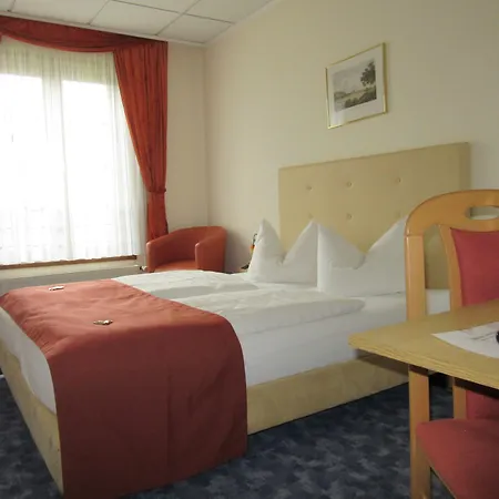 リンデンホフ ケーニッヒスシュタイン・アン・デ・エルベ