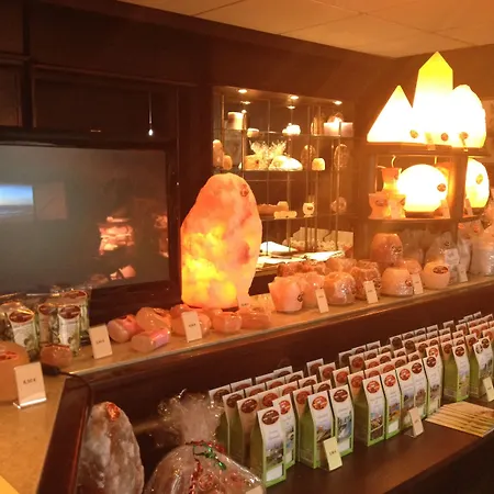 ホテル リンデンホフ ケーニッヒスシュタイン・アン・デ・エルベ