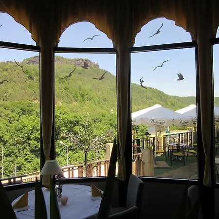 ホテル リンデンホフ 3*